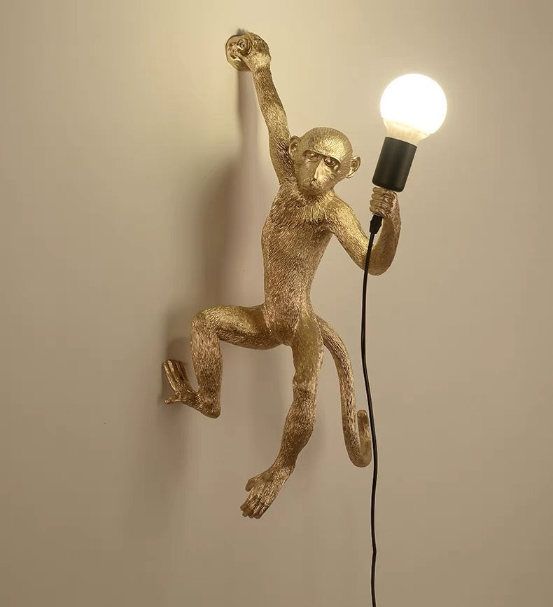 Harzi Monkey Wandleuchte